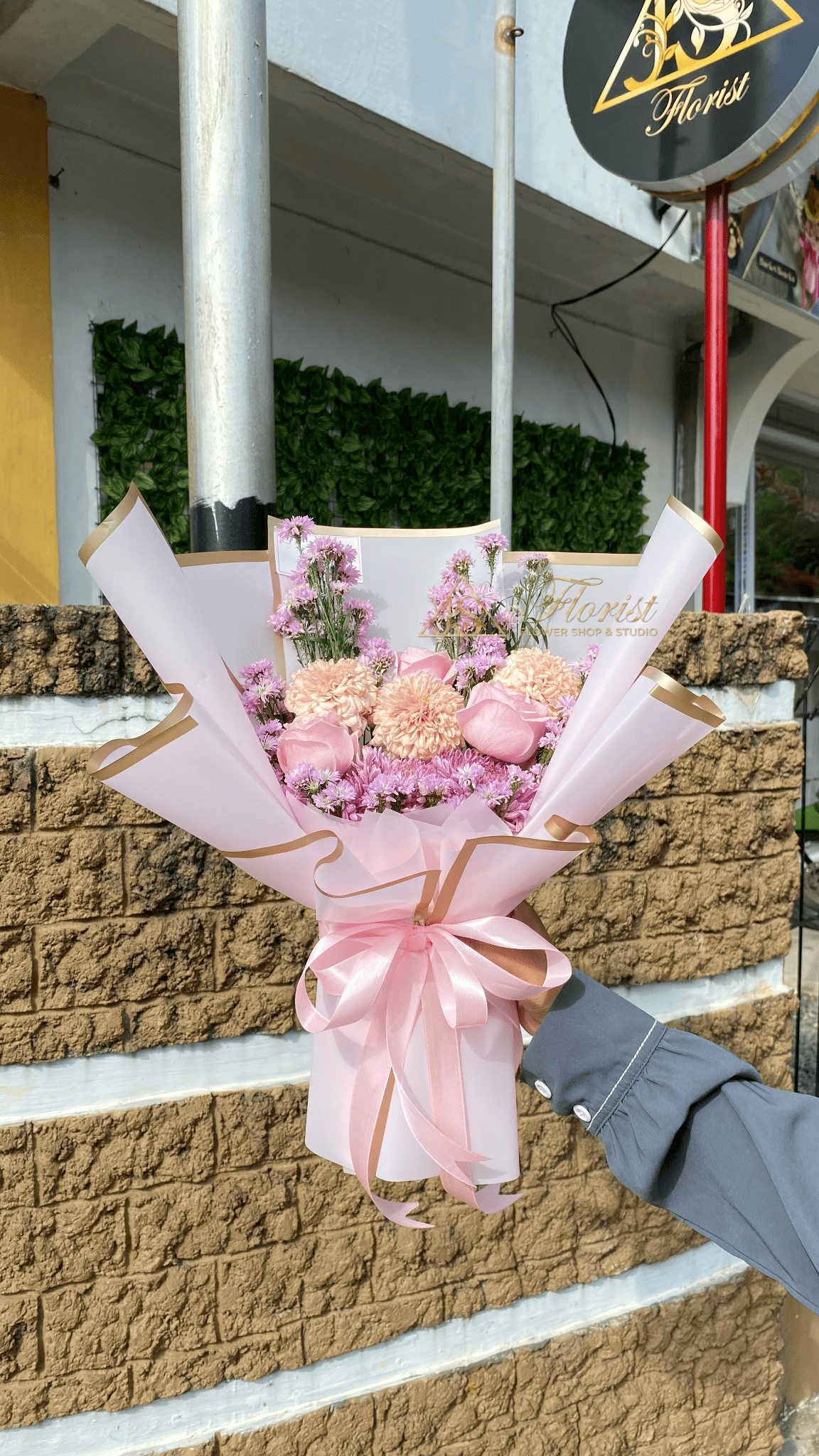 Bucket Mix Flower 10