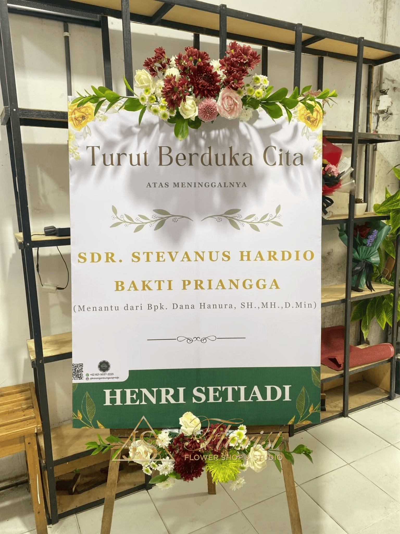 Standing Flower Kayu 80x100 2 Titik