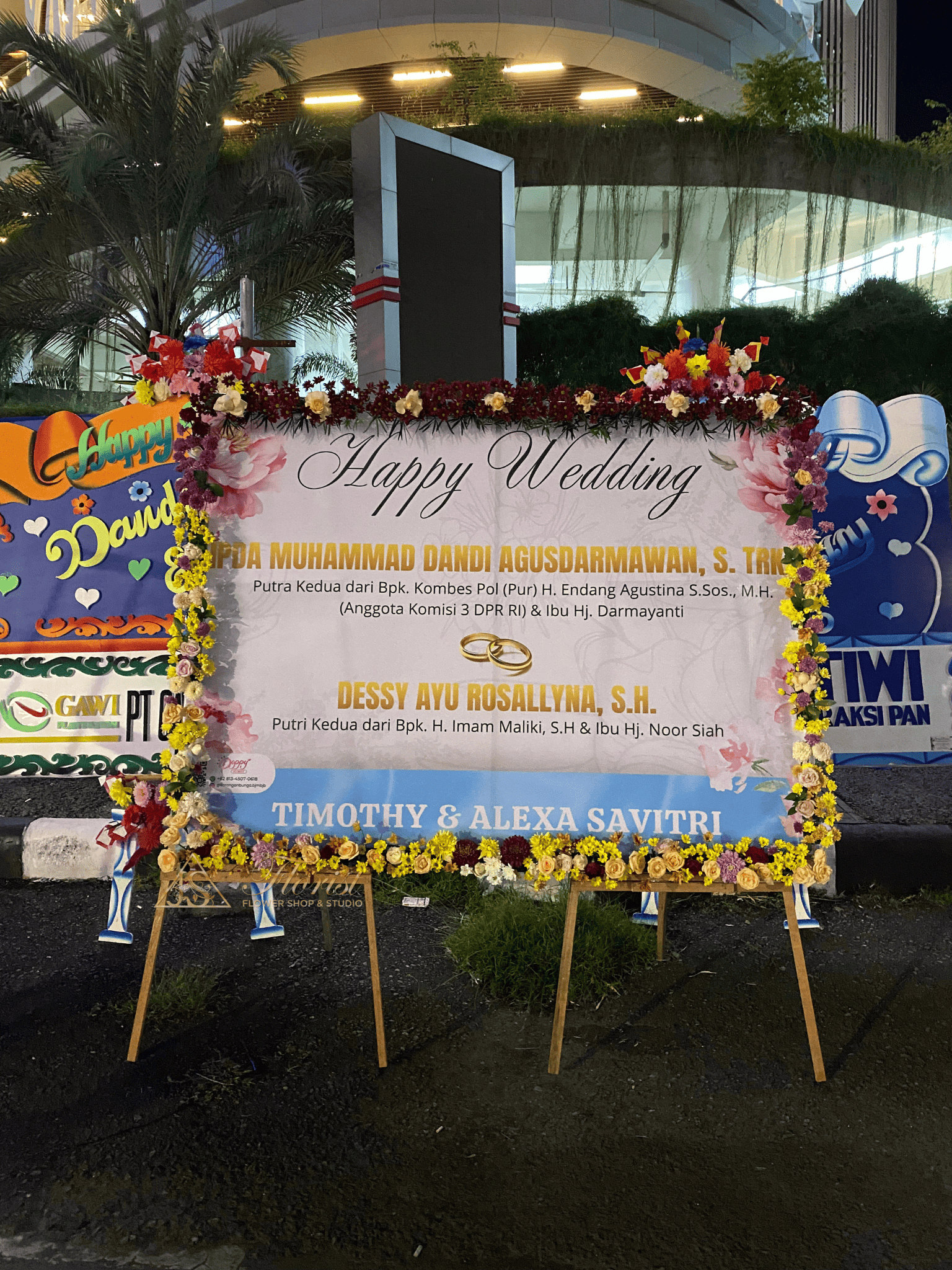 Thumbnail Varian: Full Sekeliling