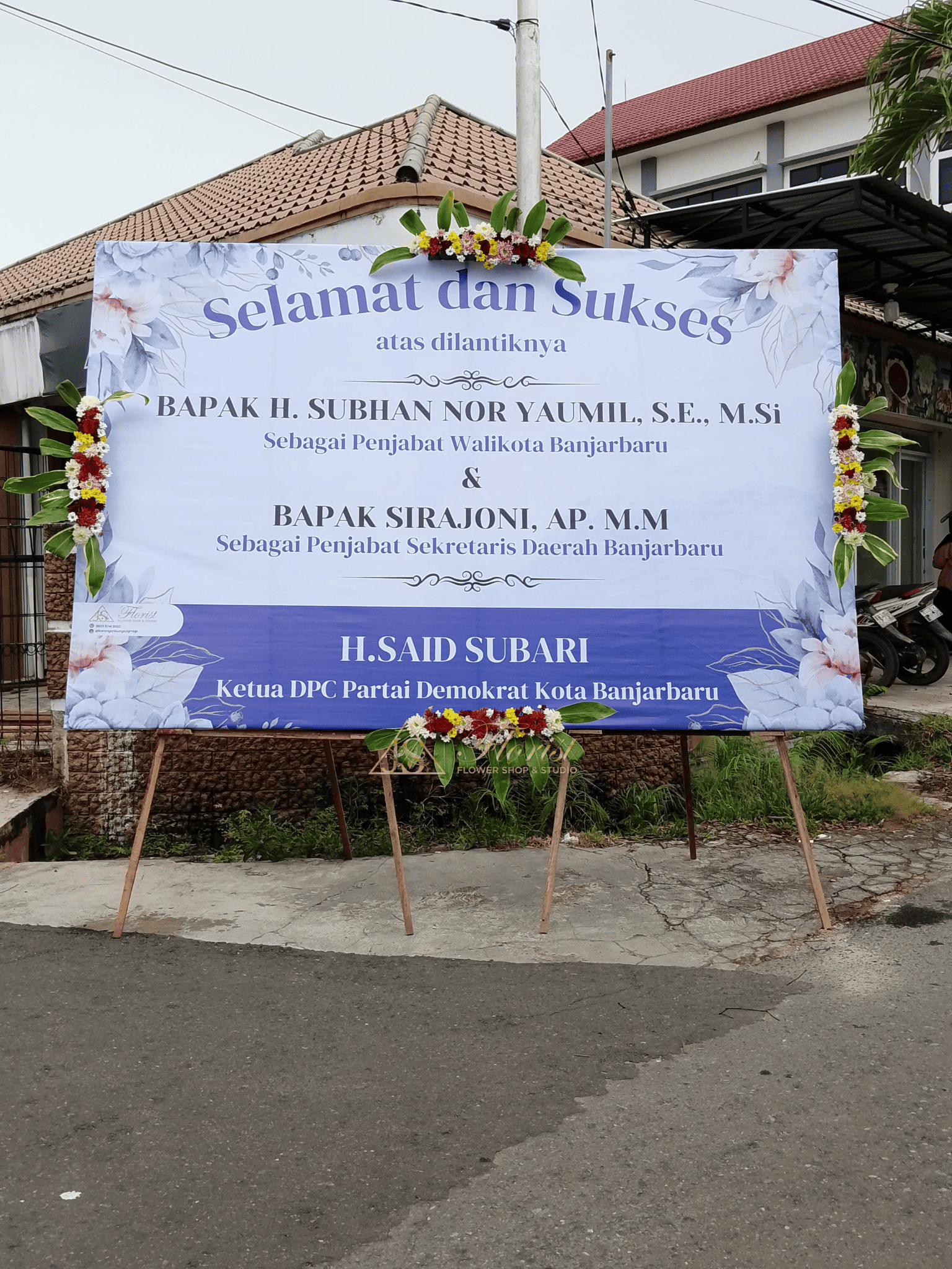 Thumbnail Varian: 4 Titik