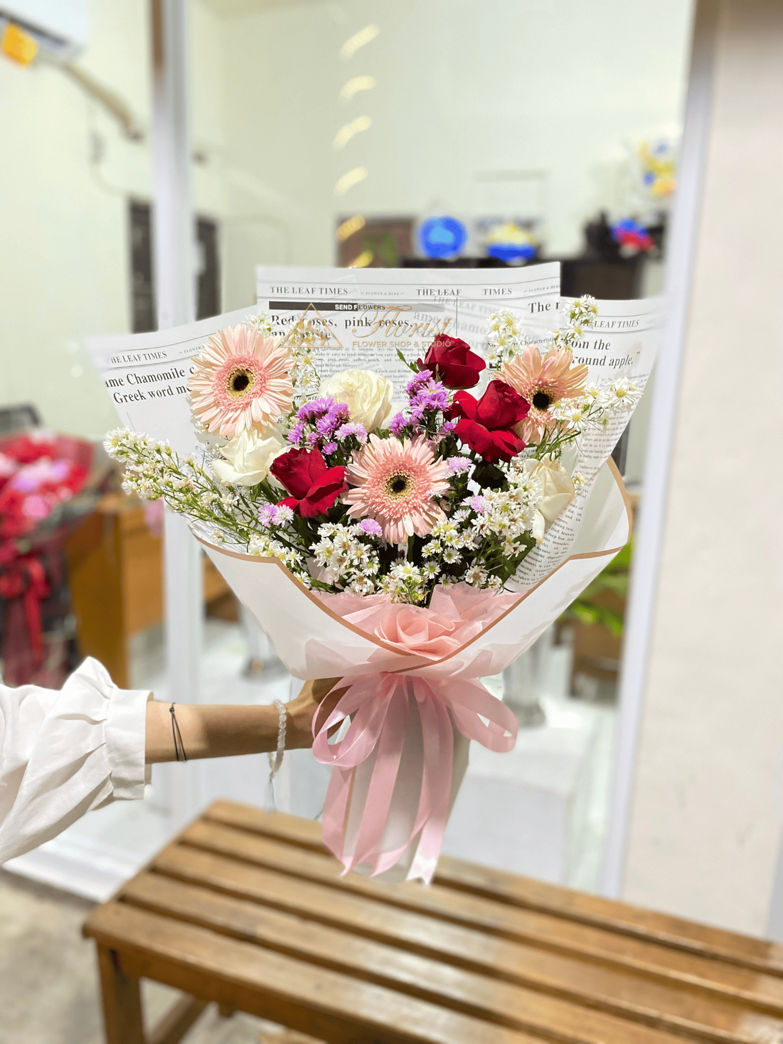Bucket Mix Flower 14